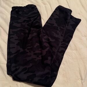 Danskin Black Camouflage Leggings